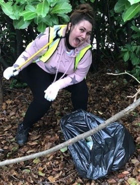 Amscan litter pick